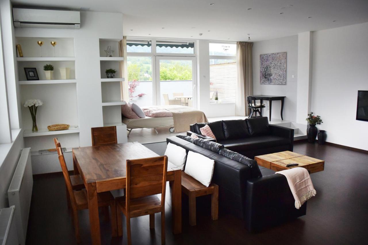 Apartman Dc2 Apartment เดชชิน ภายนอก รูปภาพ